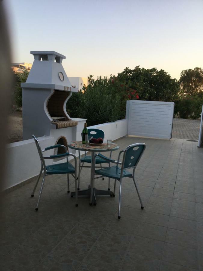 דירה Eirini